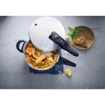 WMF Perfect One Pot Schnellkochtopf Set 2-teilig – Induktion Dampfkochtopf 8,5L + 4,5L, 2 Kochstufen, abnehmbarer Griff – Bild 4